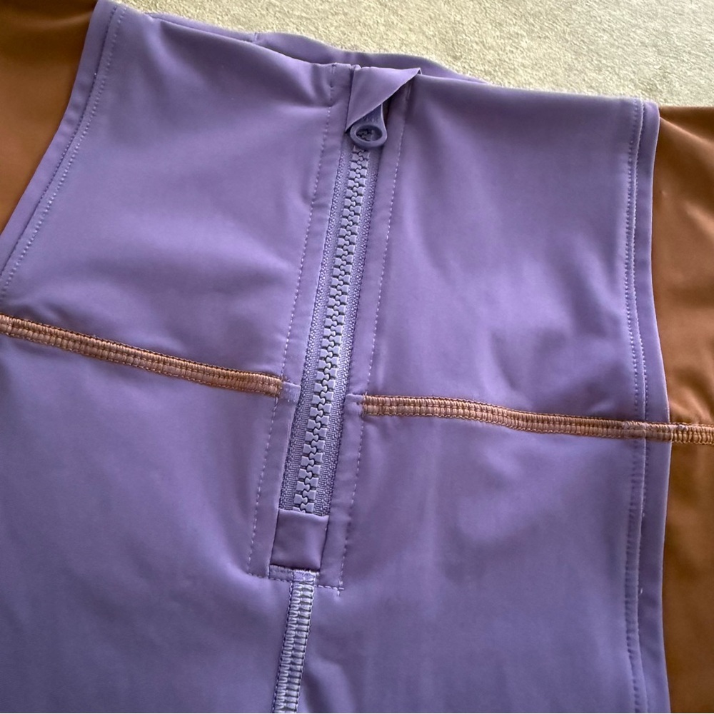 Lululemon Hike to Swim
Short Indigo/Brown - Picture 12 of 12